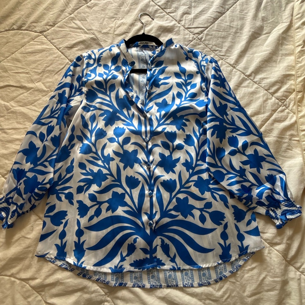 Elegant Blue Floral Women's Blouse